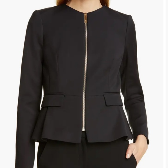Ted Baker ‘Zameli’ peplum blazer in black. Individualist line. Size 8 (Ted 3) - Picture 5 of 6